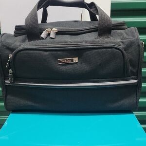 Travelgear- Classic Black Carry On Bag